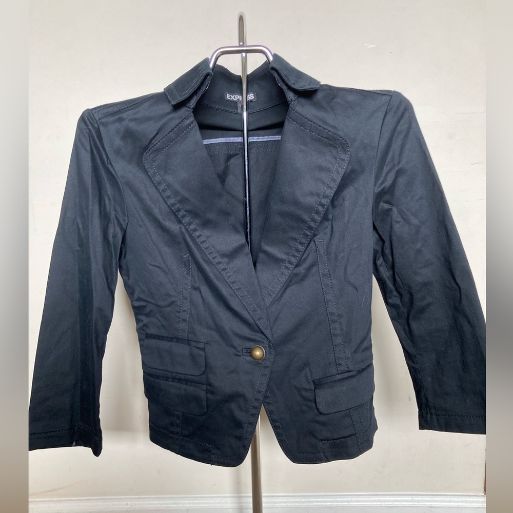 Black Single-Button Tailored Blazer